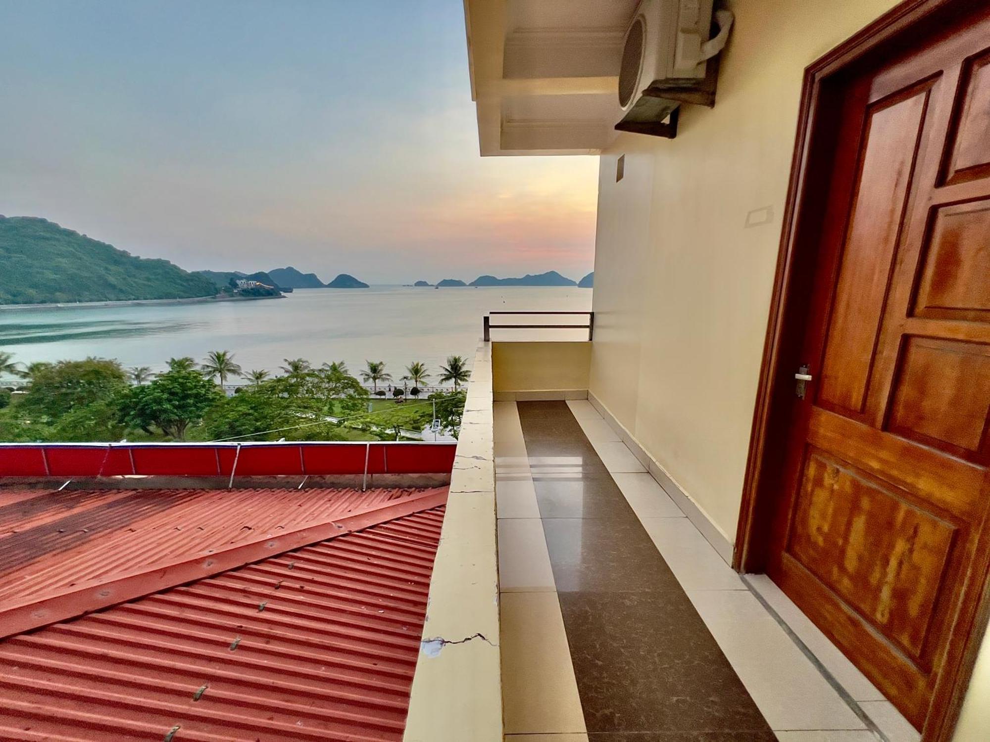 Manh Vuong Hotel Catba Dong Khe Sau 外观 照片