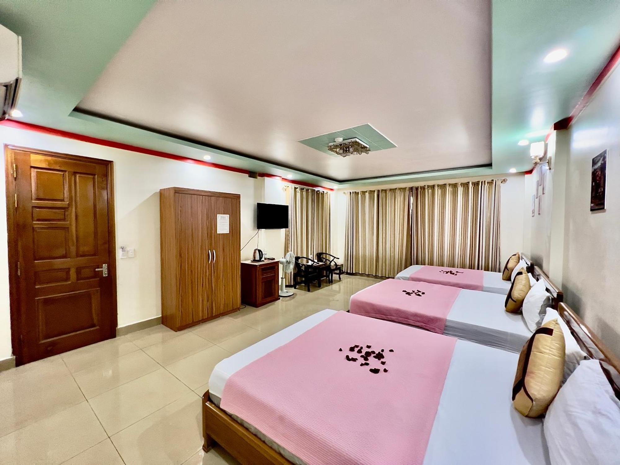 Manh Vuong Hotel Catba Dong Khe Sau 外观 照片